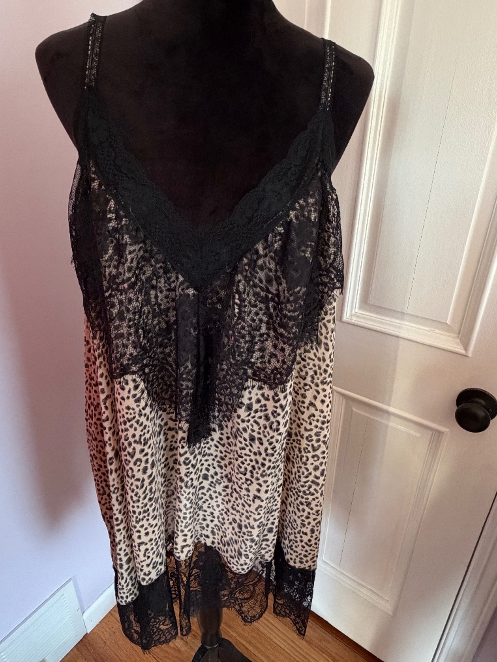 POL Cheetah blouse